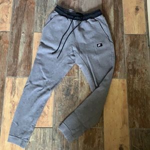 NIKE Joggers